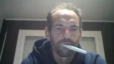 Offline hotfrenchcho on Cam4