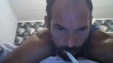 Offline hotfrenchcho on Cam4