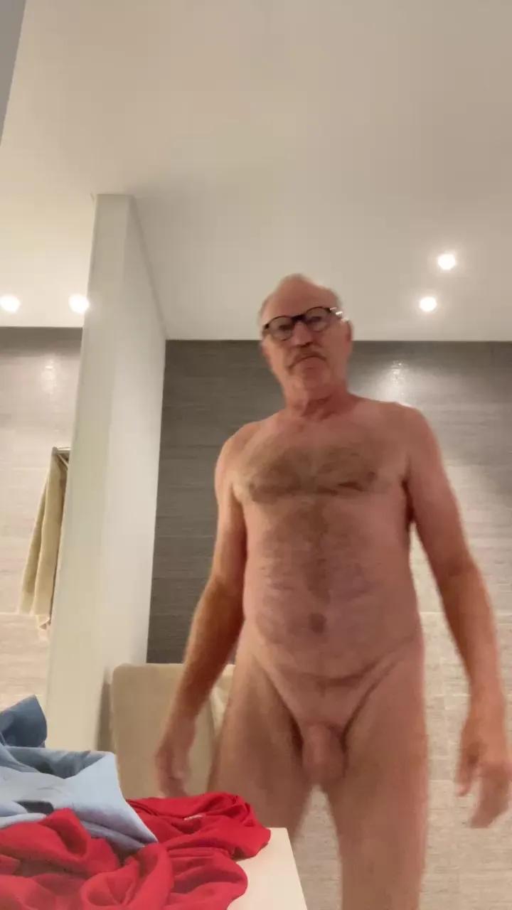 Offline hungjack on Cam4