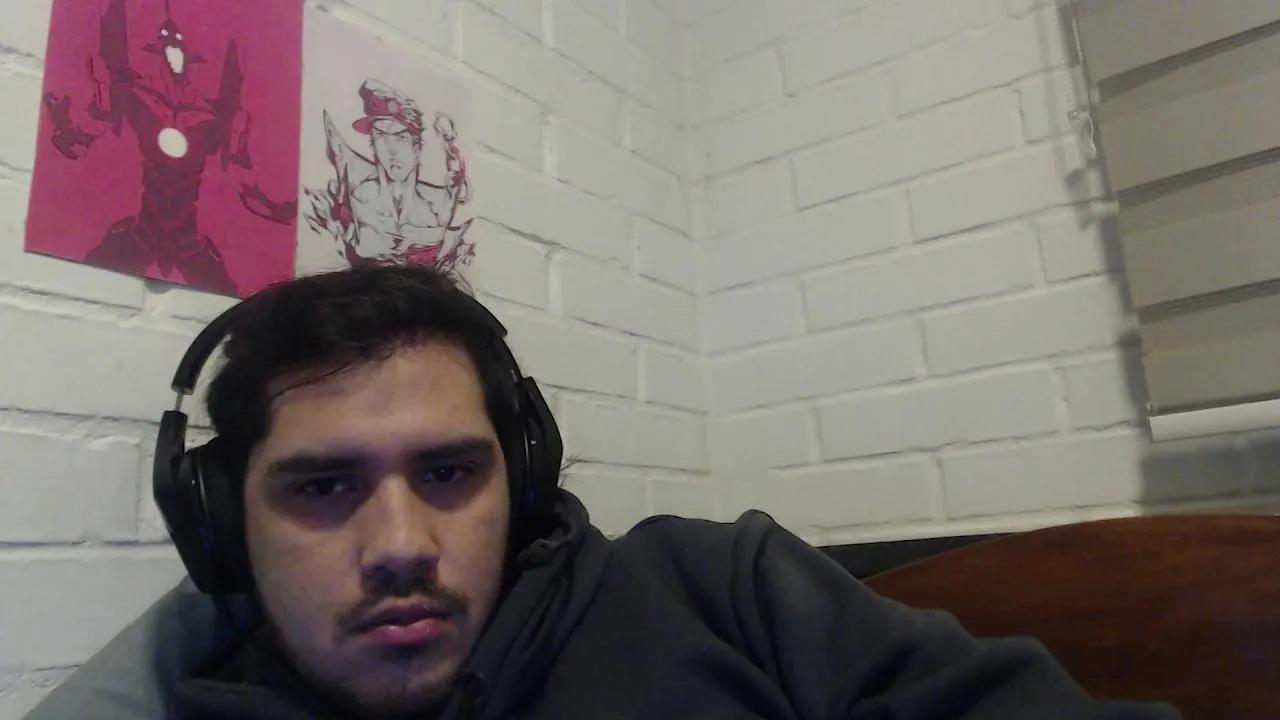 Offline Hungweeb on Cam4