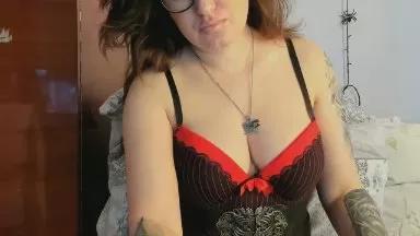 Offline Inkedbabekitty on Cam4