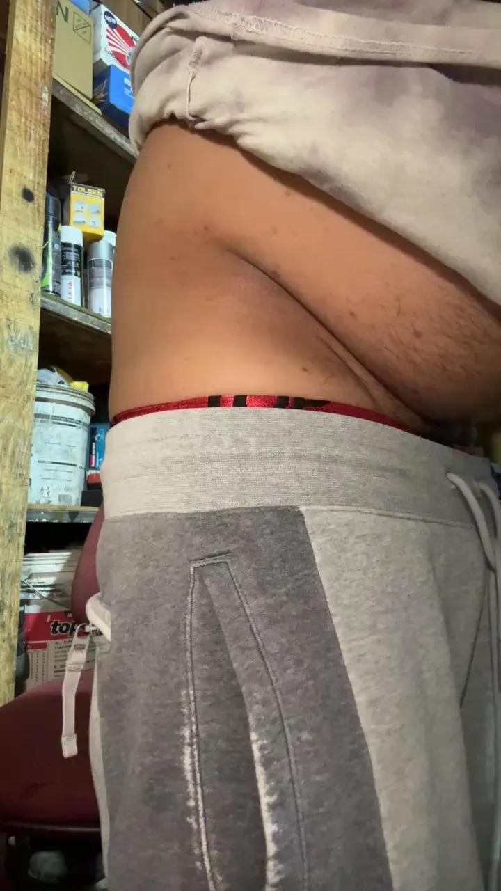 Offline Jaaviier69 on Cam4