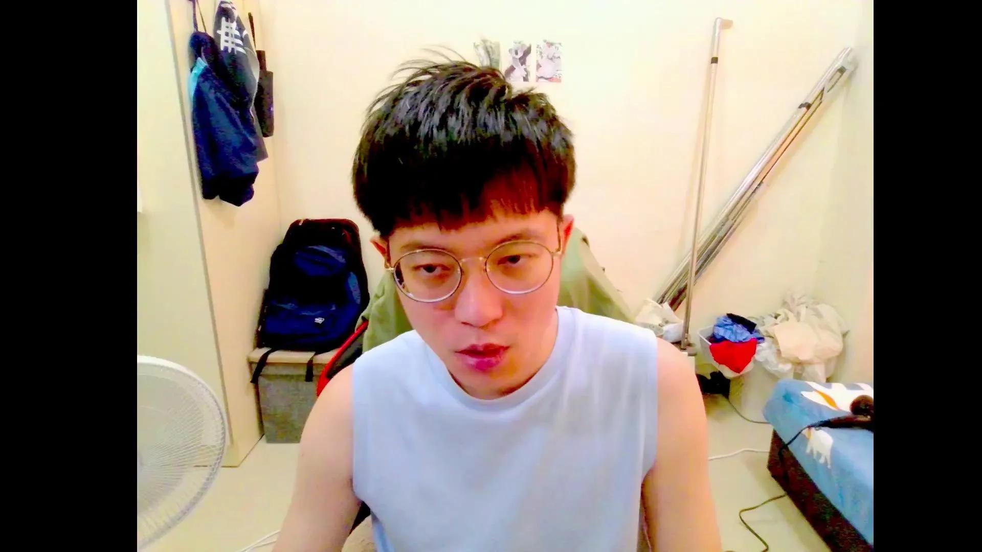 Offline jo8087 on Cam4