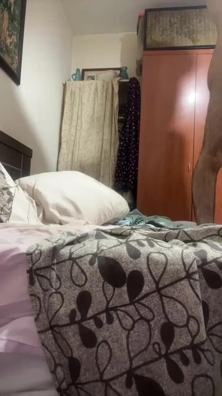 Offline Jovencitobcn21 on Cam4