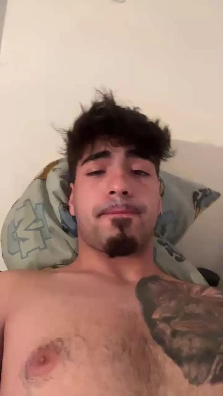 Offline Jovencitobcn21 on Cam4