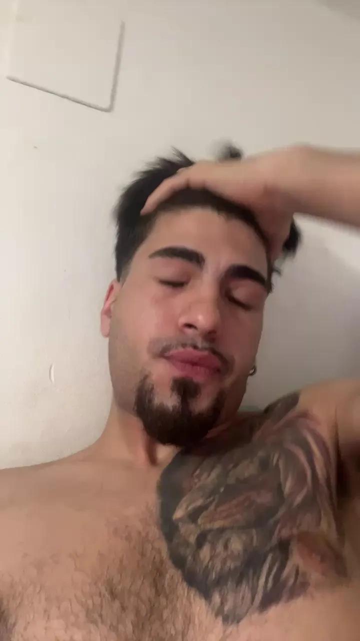 Offline Jovencitobcn21 on Cam4