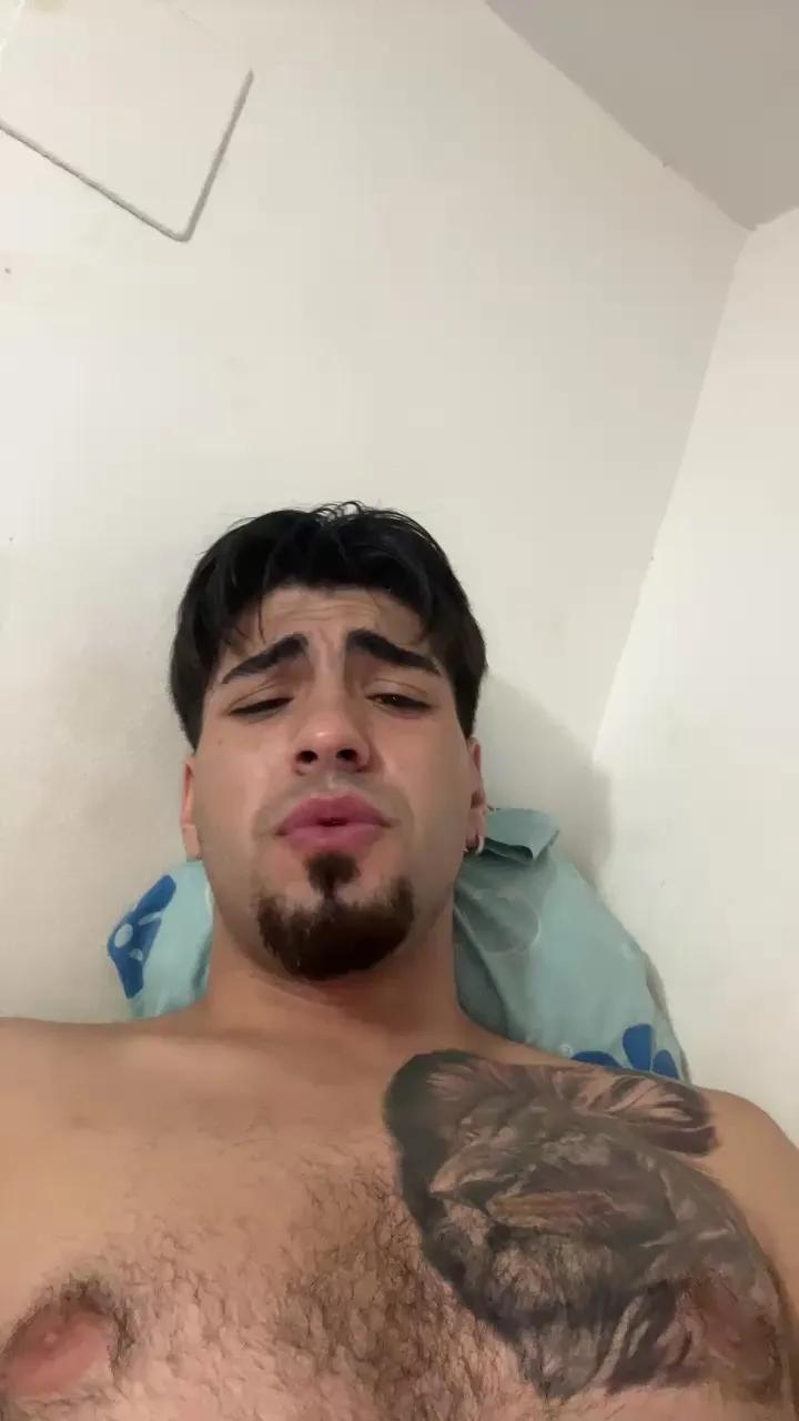 Offline Jovencitobcn21 on Cam4