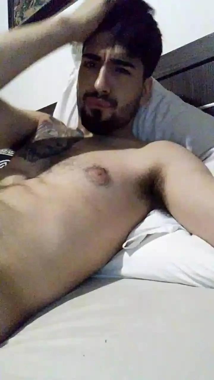 Offline Jovencitobcn21 on Cam4