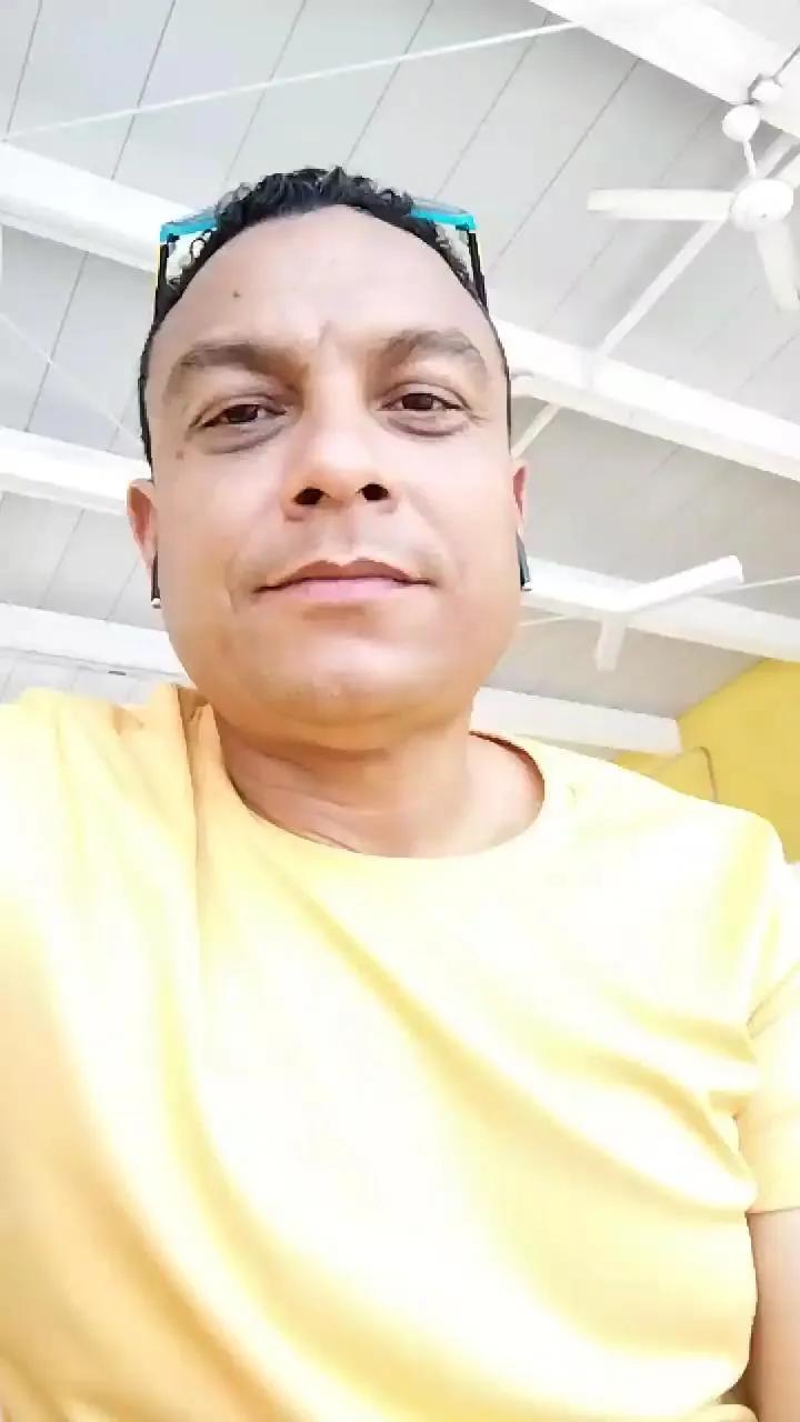 Juanchovergon22 on Cam4