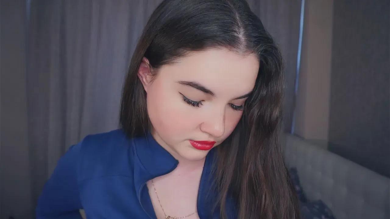 Offline JulianaBlow on Cam4