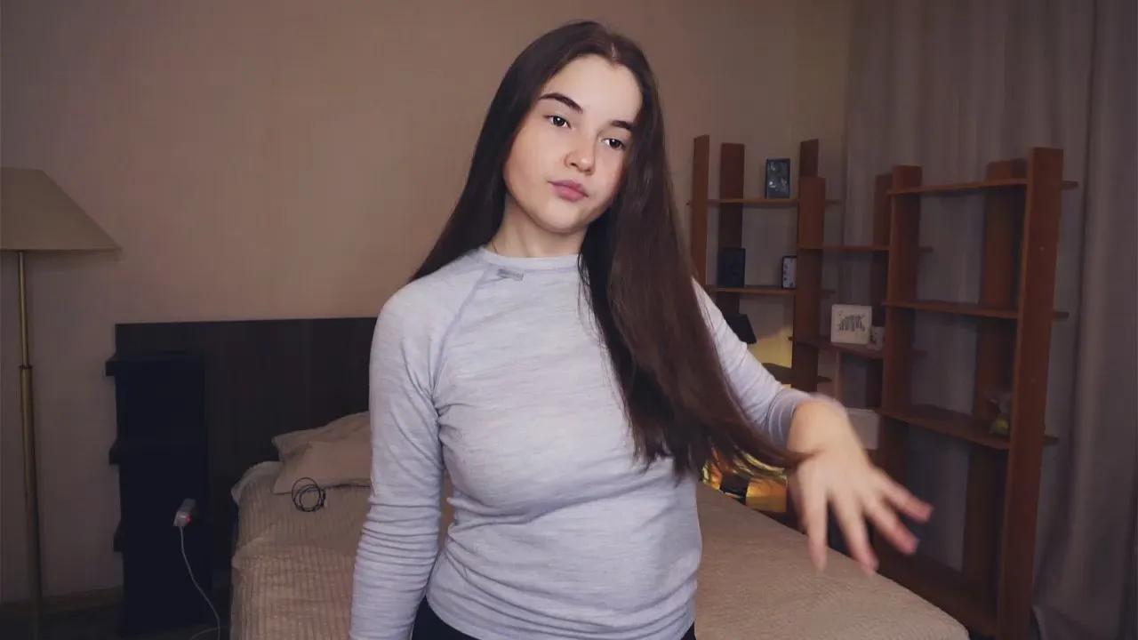 Offline JulianaBlow on Cam4