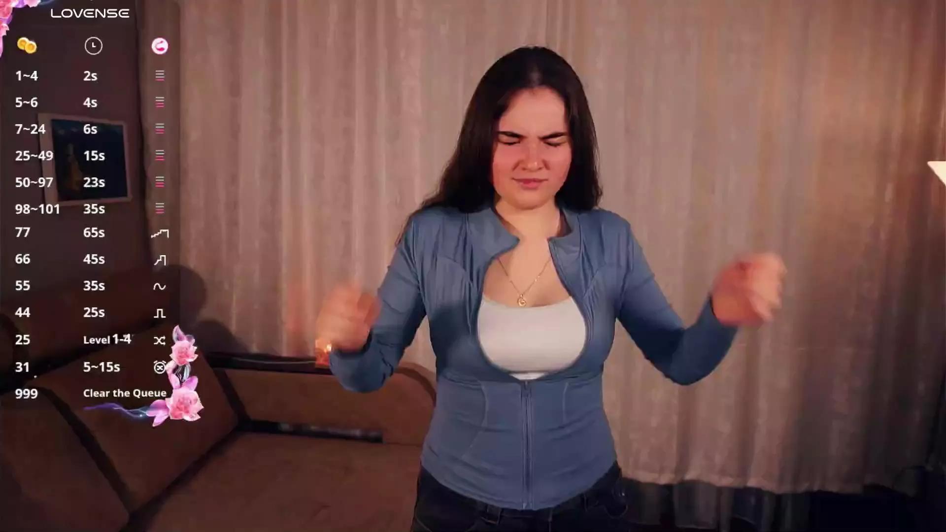 Offline JulianaBlow on Cam4