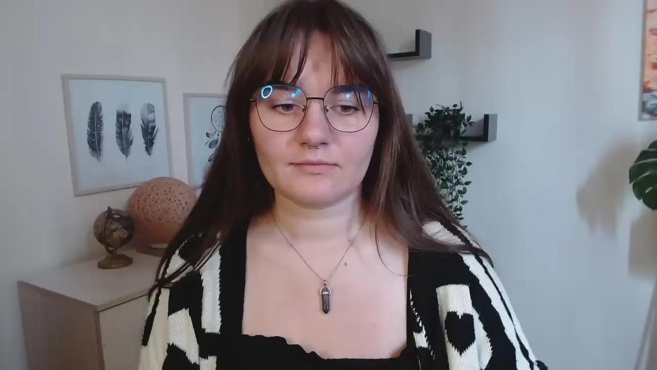 Freechat julie_sensual on Cam4