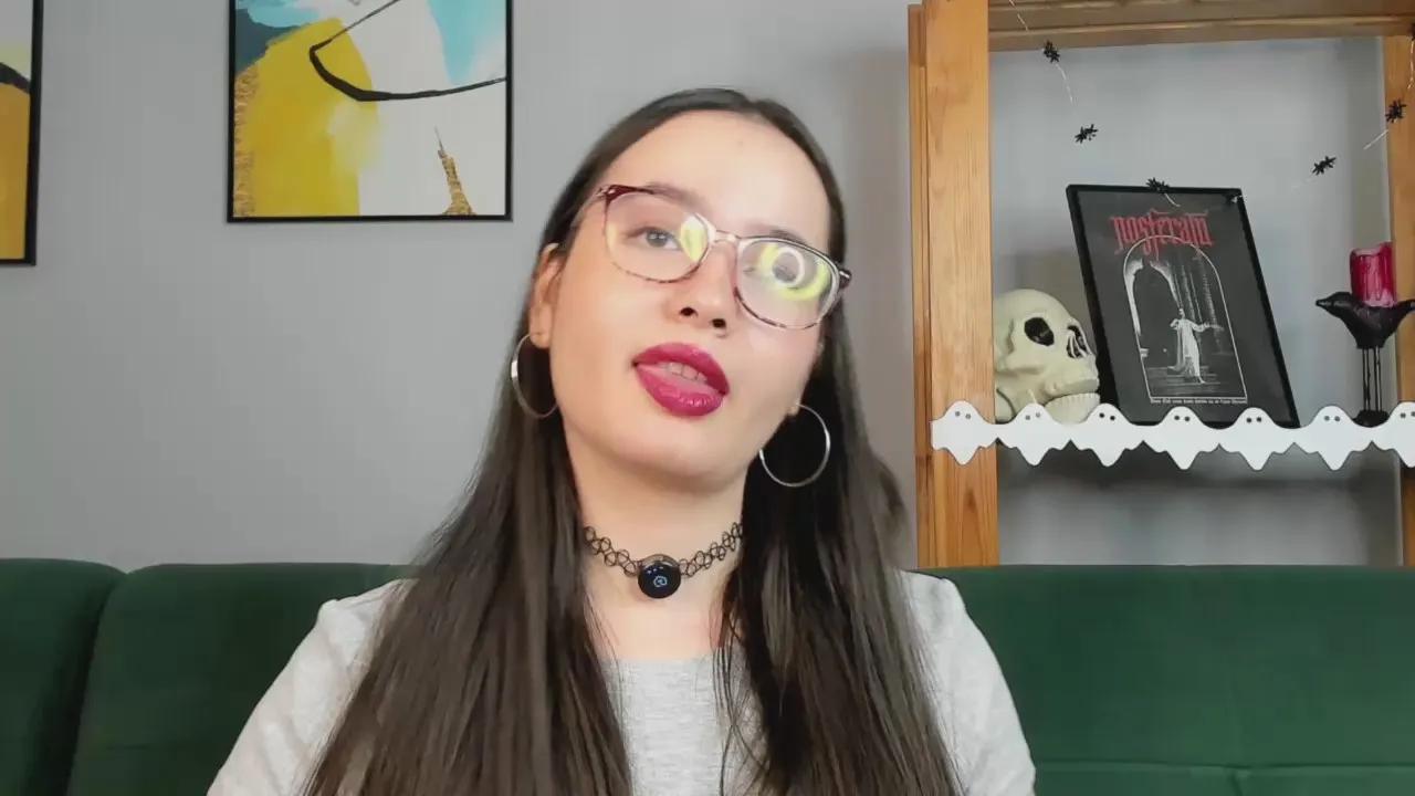 Offline KareenShepard on Cam4