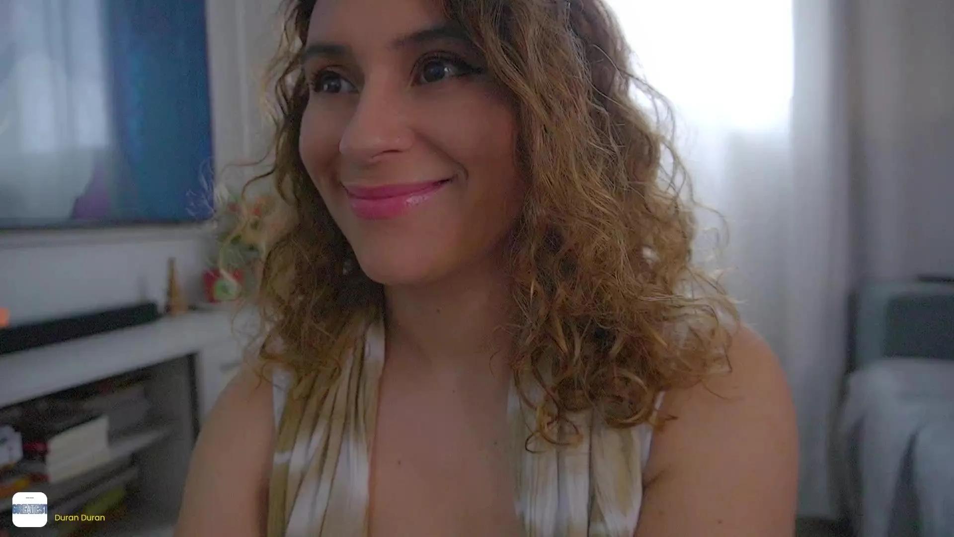 Kate_Danswet on Cam4