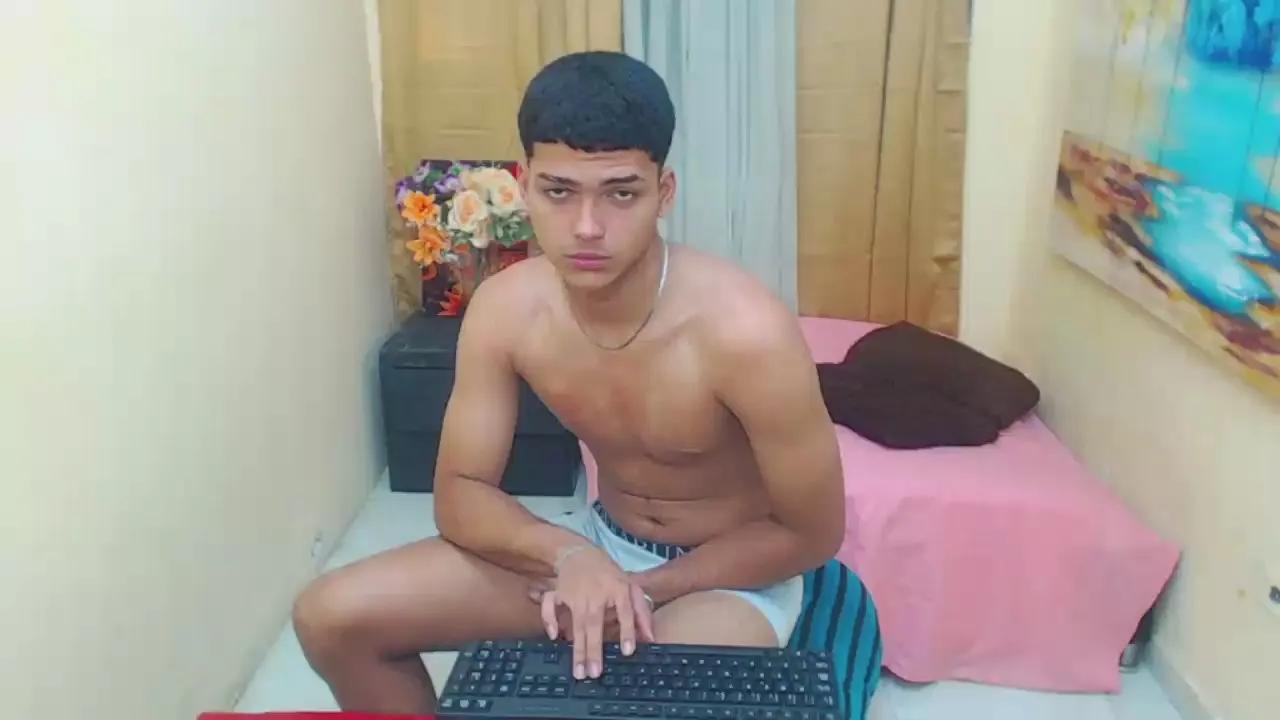 Offline keinnermonster on Cam4