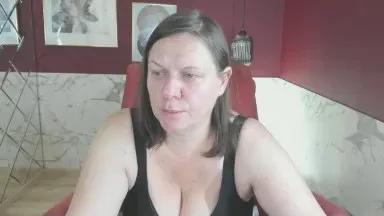 KellyPerfection on Cam4 