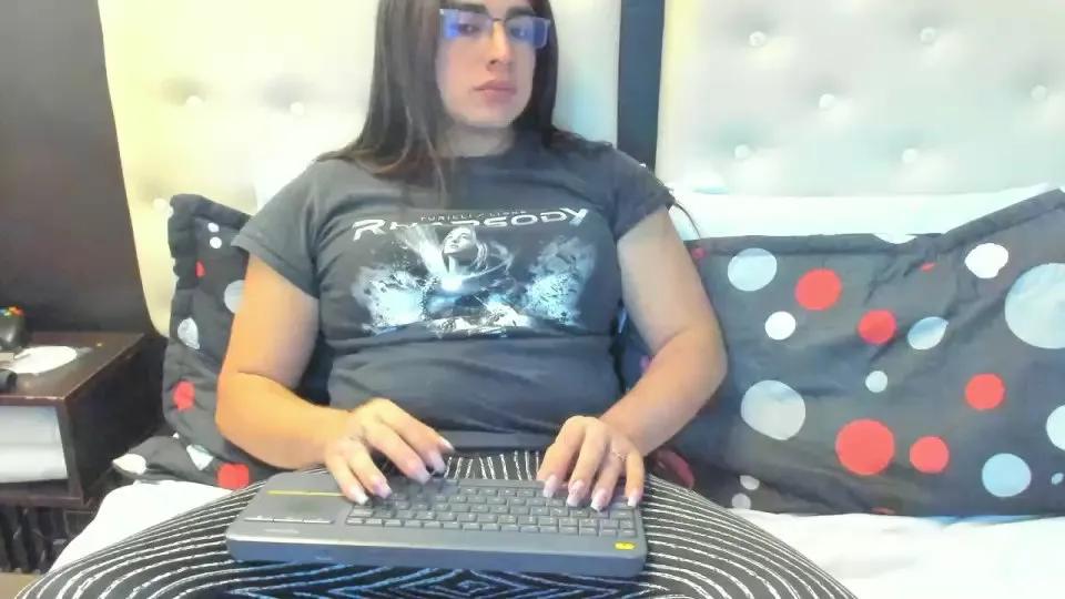 Offline Khalifa_Trans on Cam4
