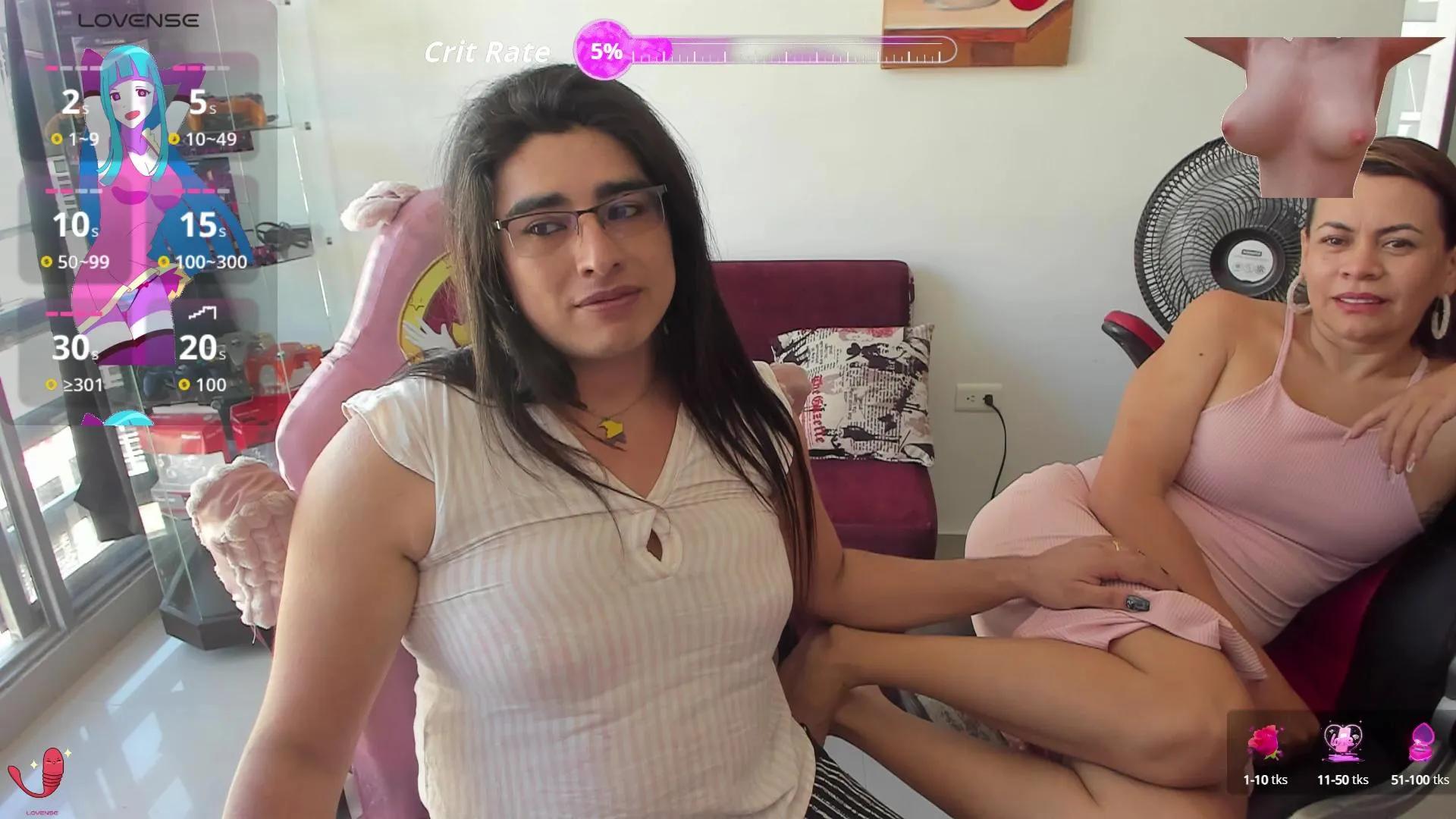 Offline KhalifaLisa on Cam4