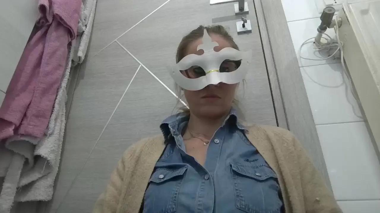 Offline Lacoppia90 on Cam4