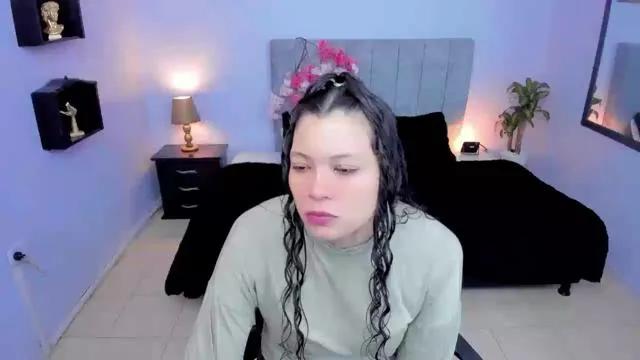 Lana_stone_ on Cam4 