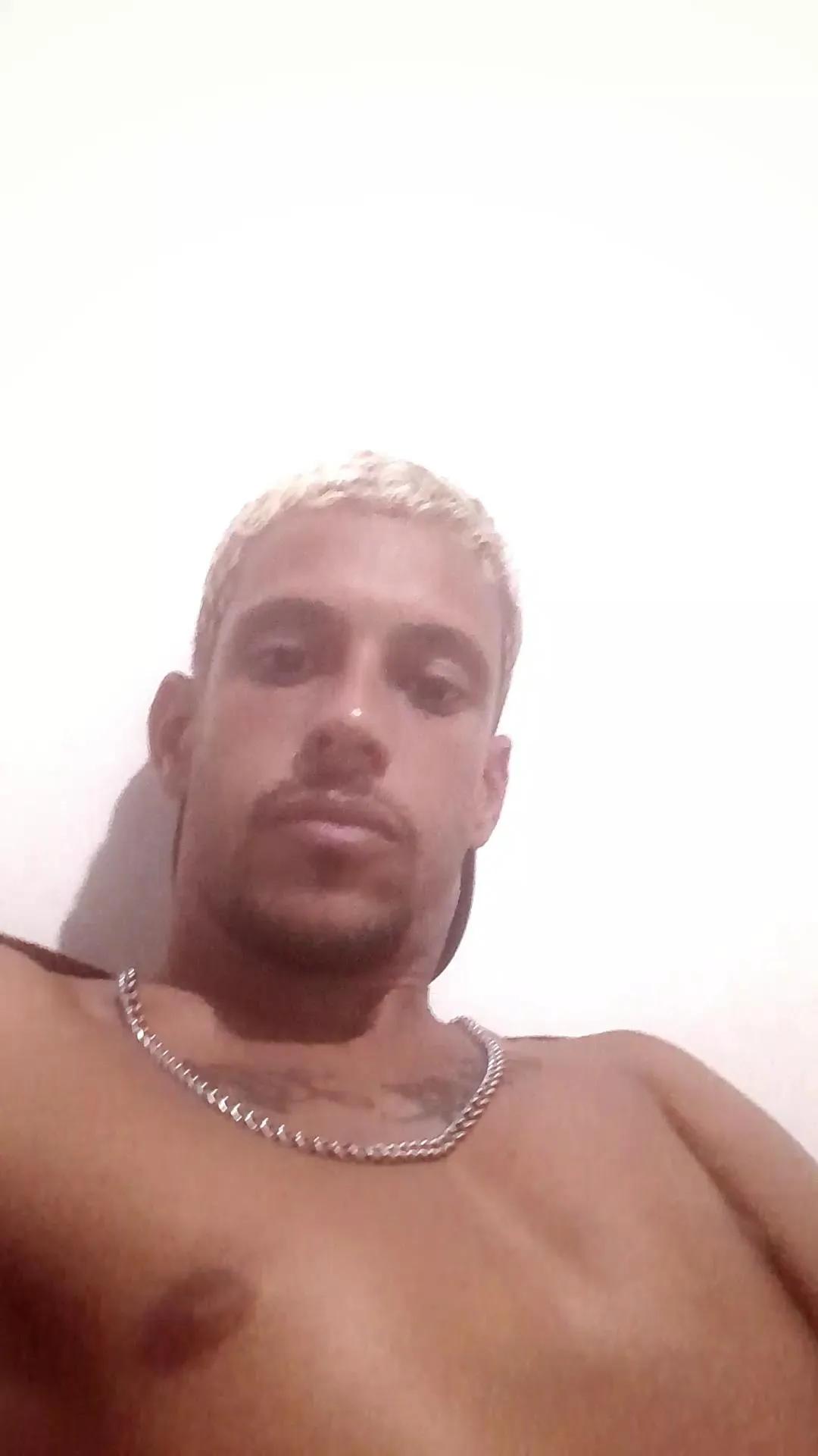 Lccarioca on Cam4