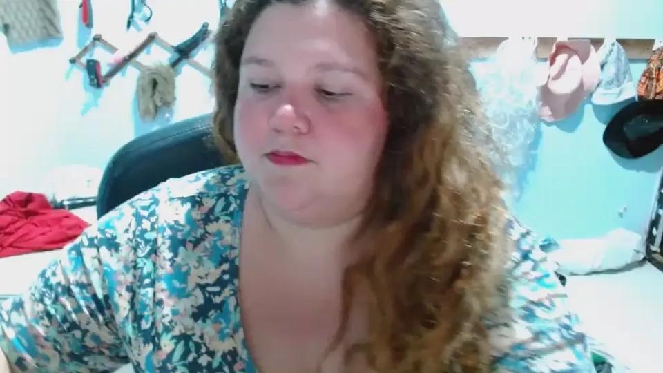Offline leidybbw on Cam4