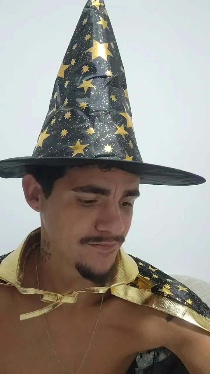 Offline Levi_Henrique on Cam4
