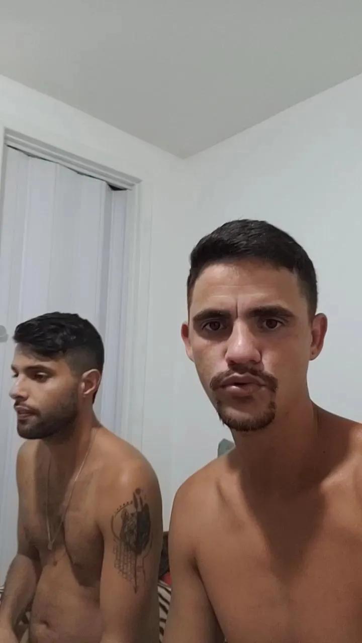 Offline Levi_Henrique on Cam4