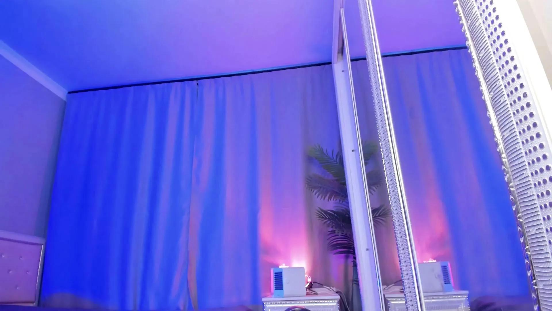 Offline Li_baby on Cam4