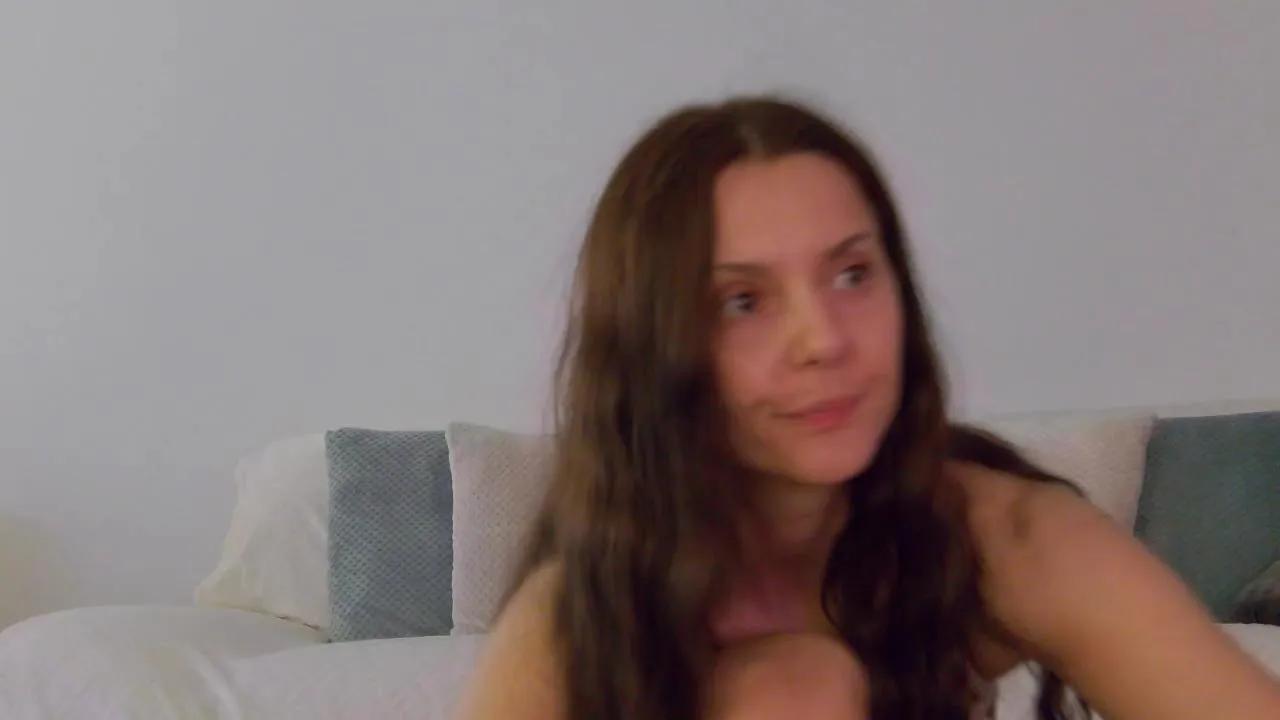 lilyroselynn on Cam4 