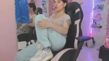 Offline littlecat_1 on Cam4