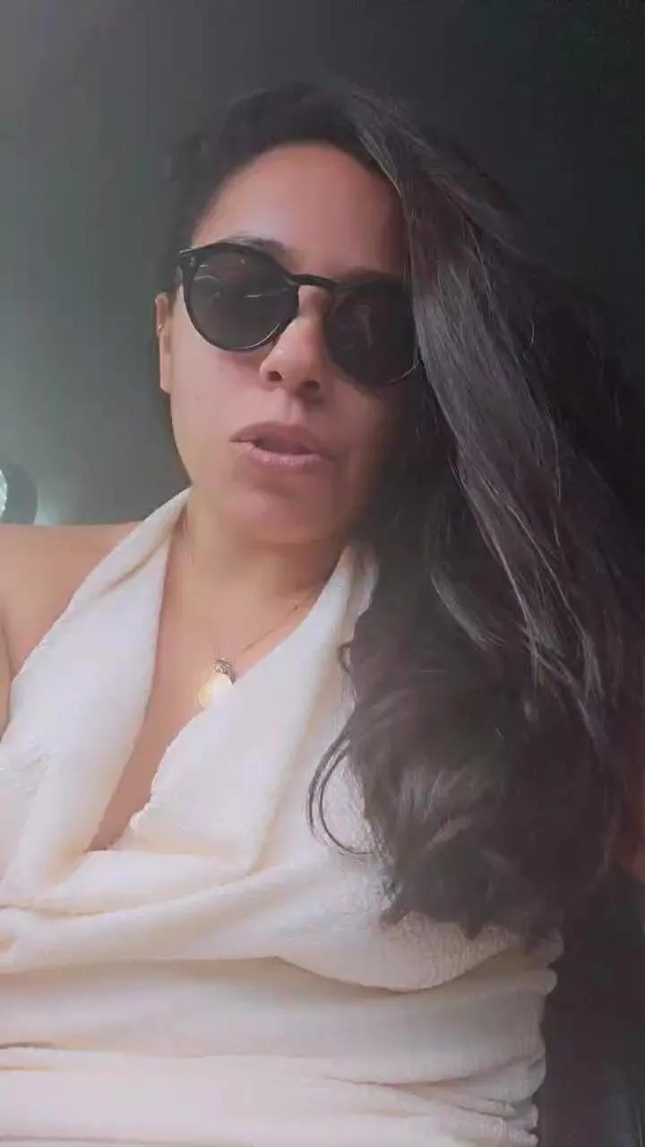 LollaBunny26 on Cam4 