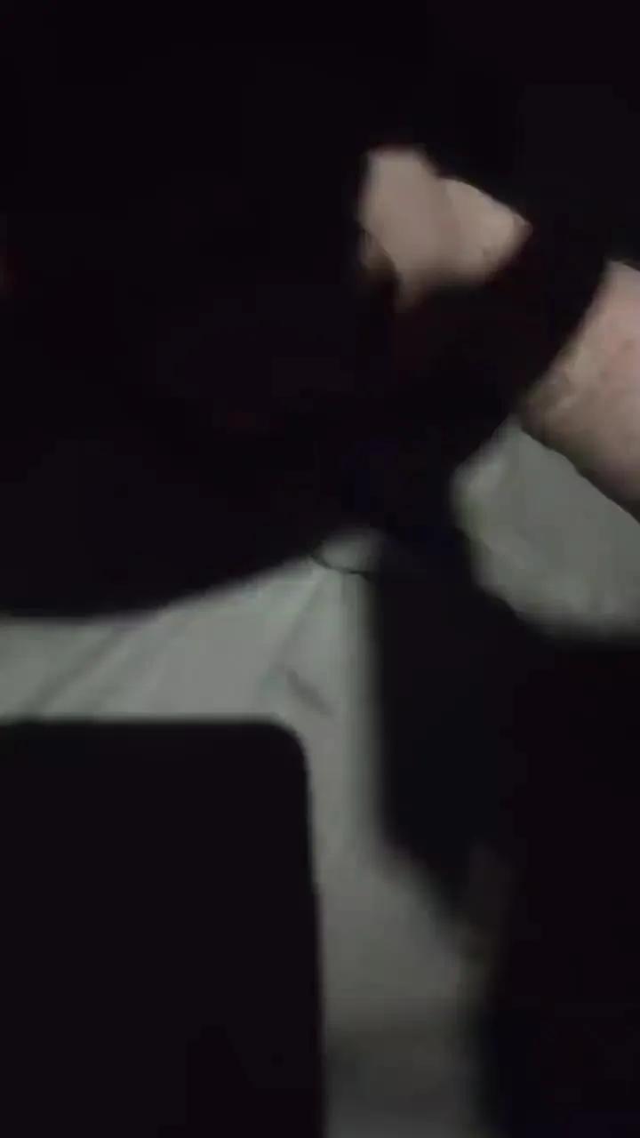 Offline lolnaw69 on Cam4