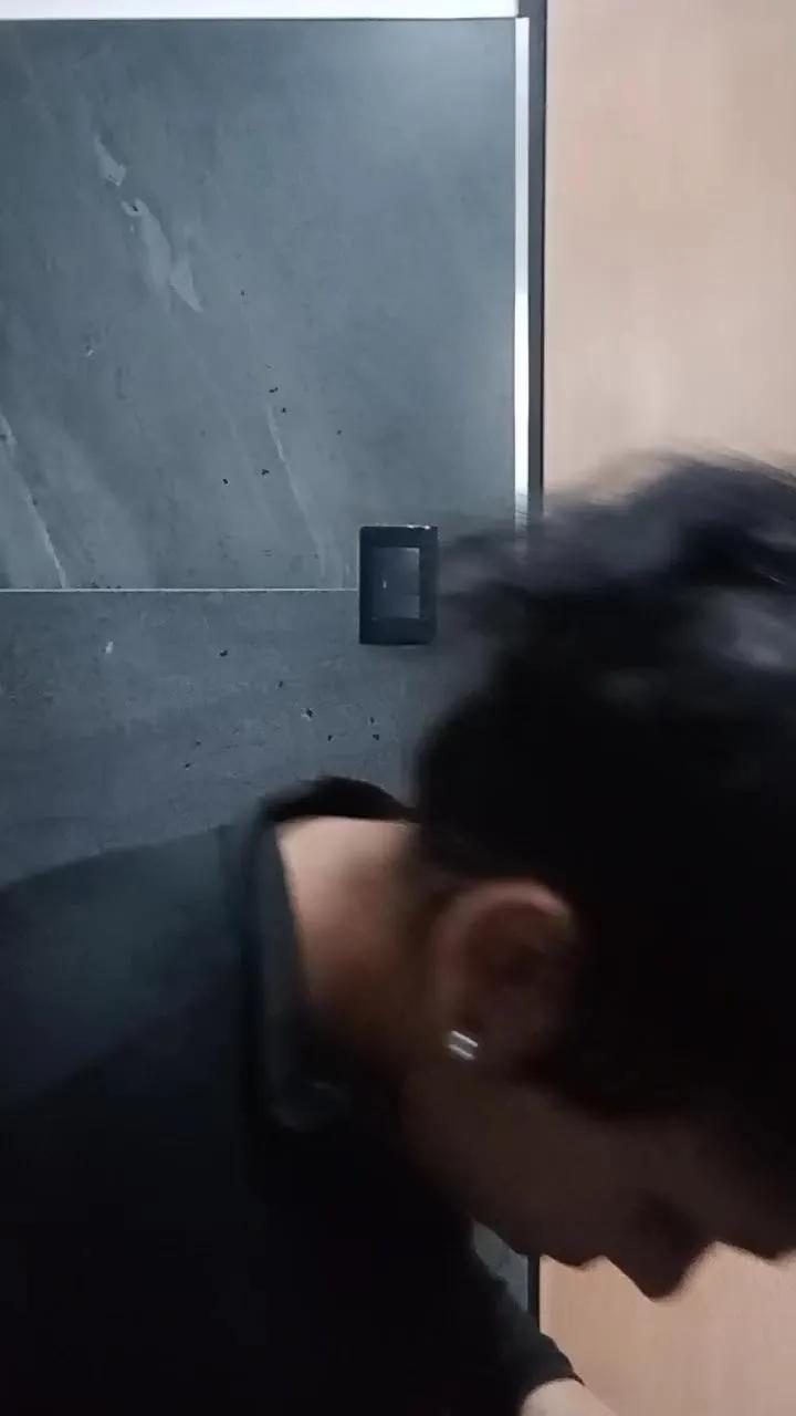 Offline ludd4 on Cam4