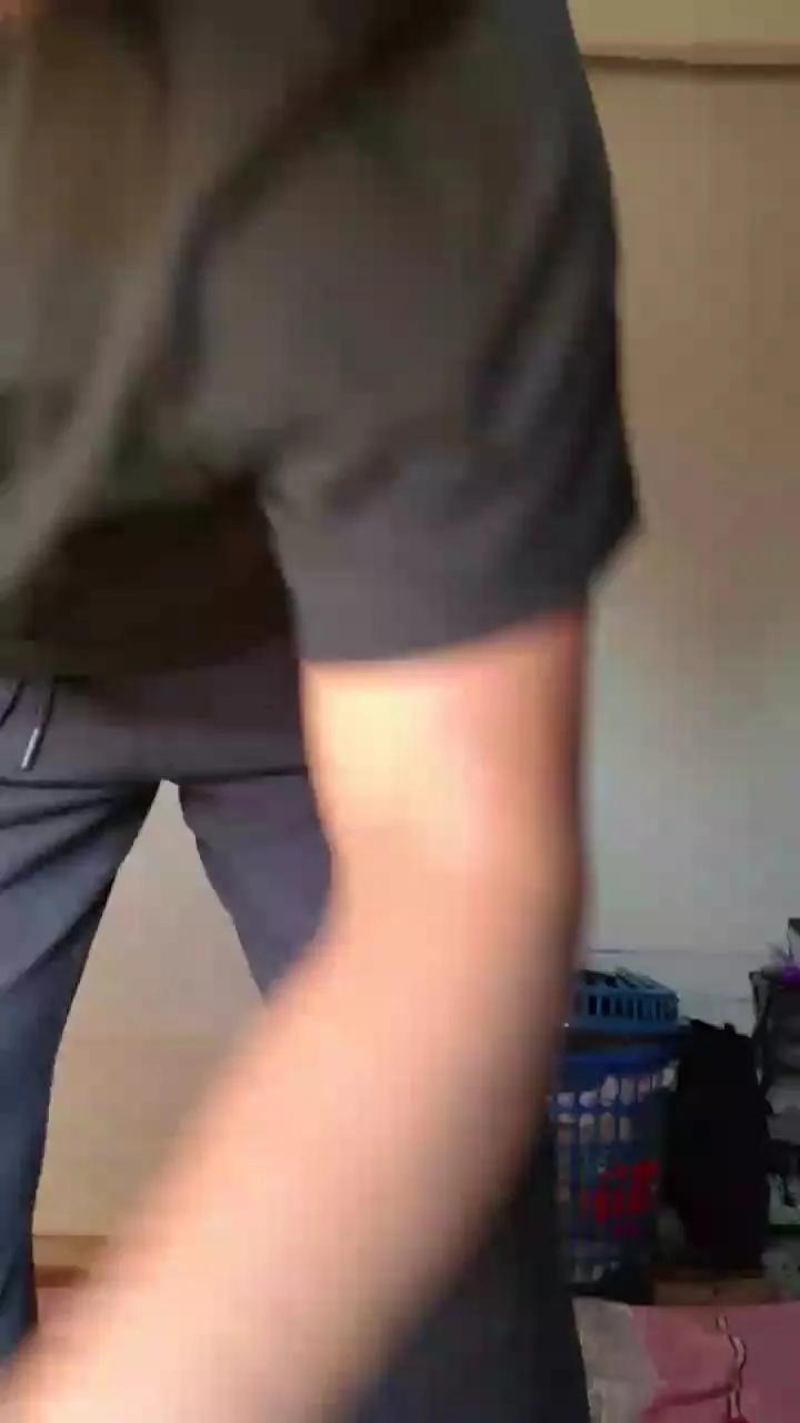 Freechat Luiy1998_hot on Cam4