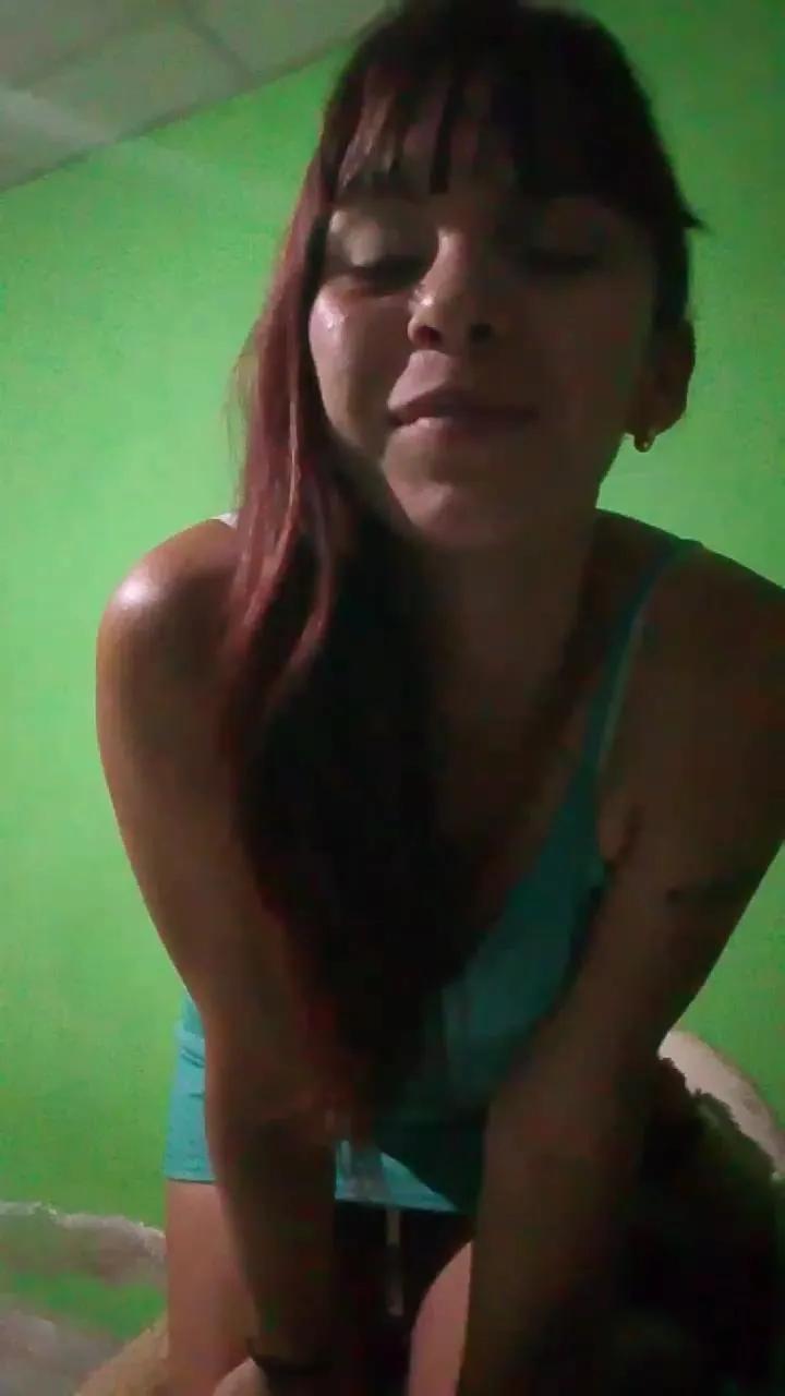 lunita202425 on Cam4