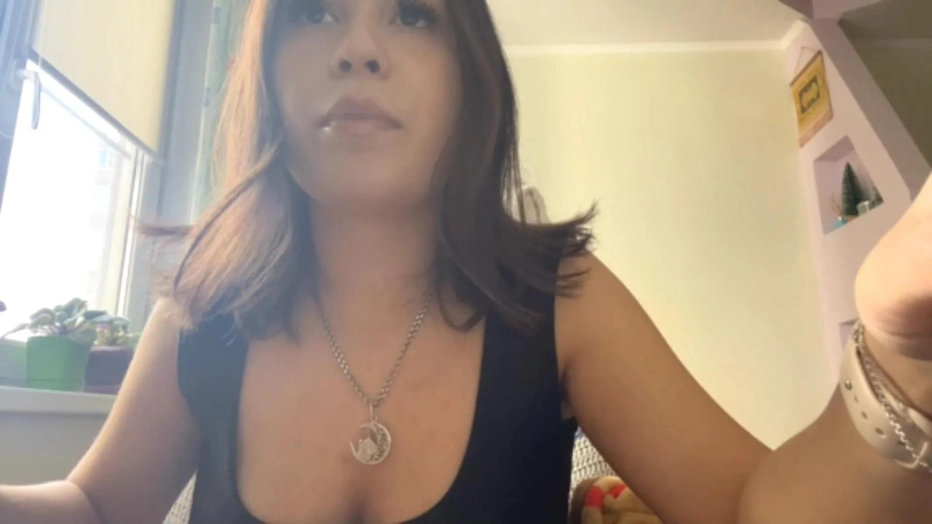 MarchelleKnier on Cam4
