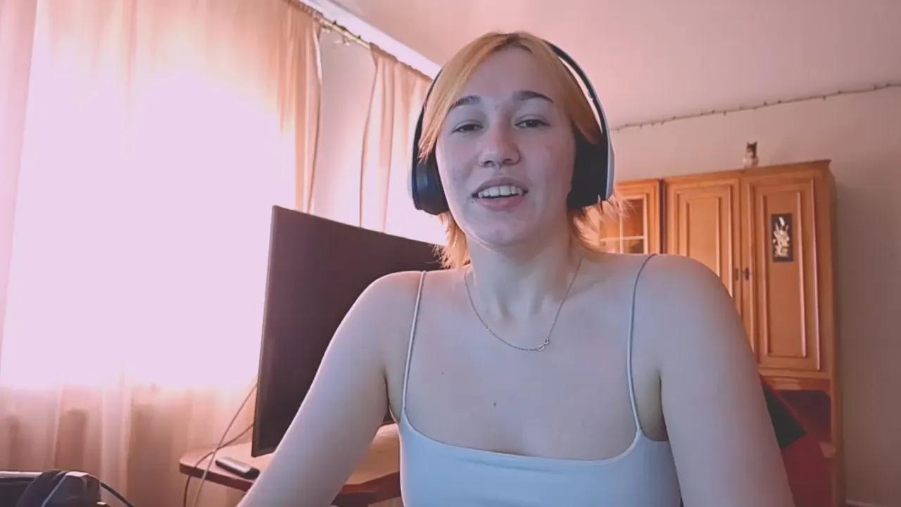 Offline MarioBondura on Cam4