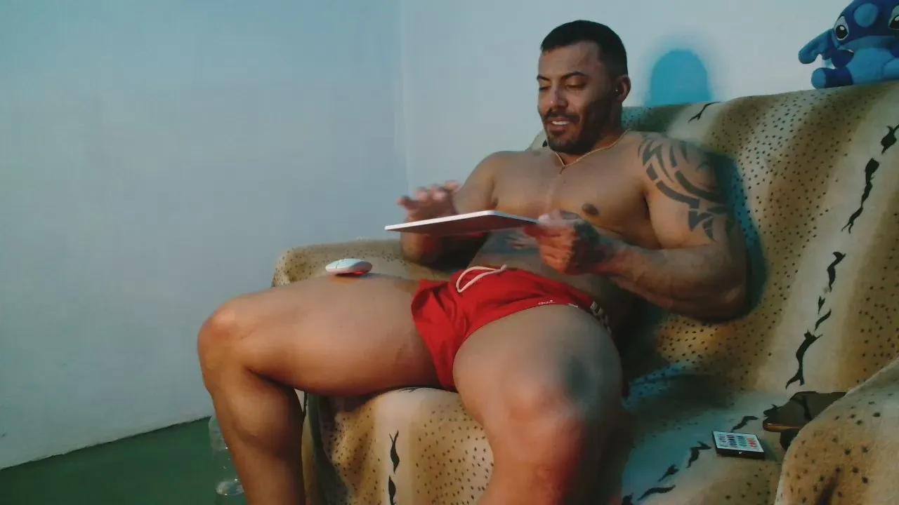 maumauxxxx on Cam4
