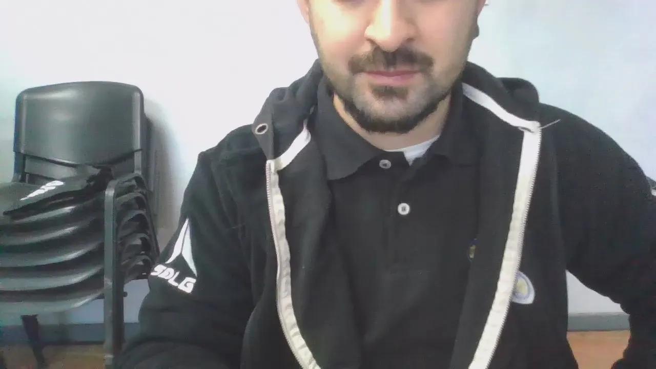 Offline Mecanicoenpija on Cam4