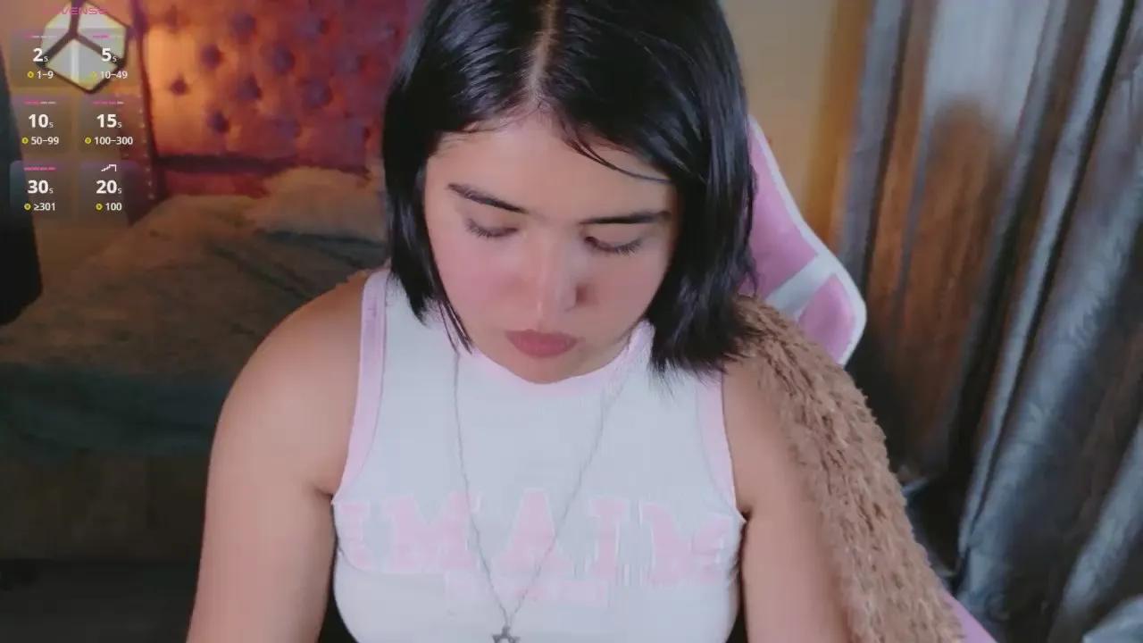 Offline michell_petty01 on Cam4