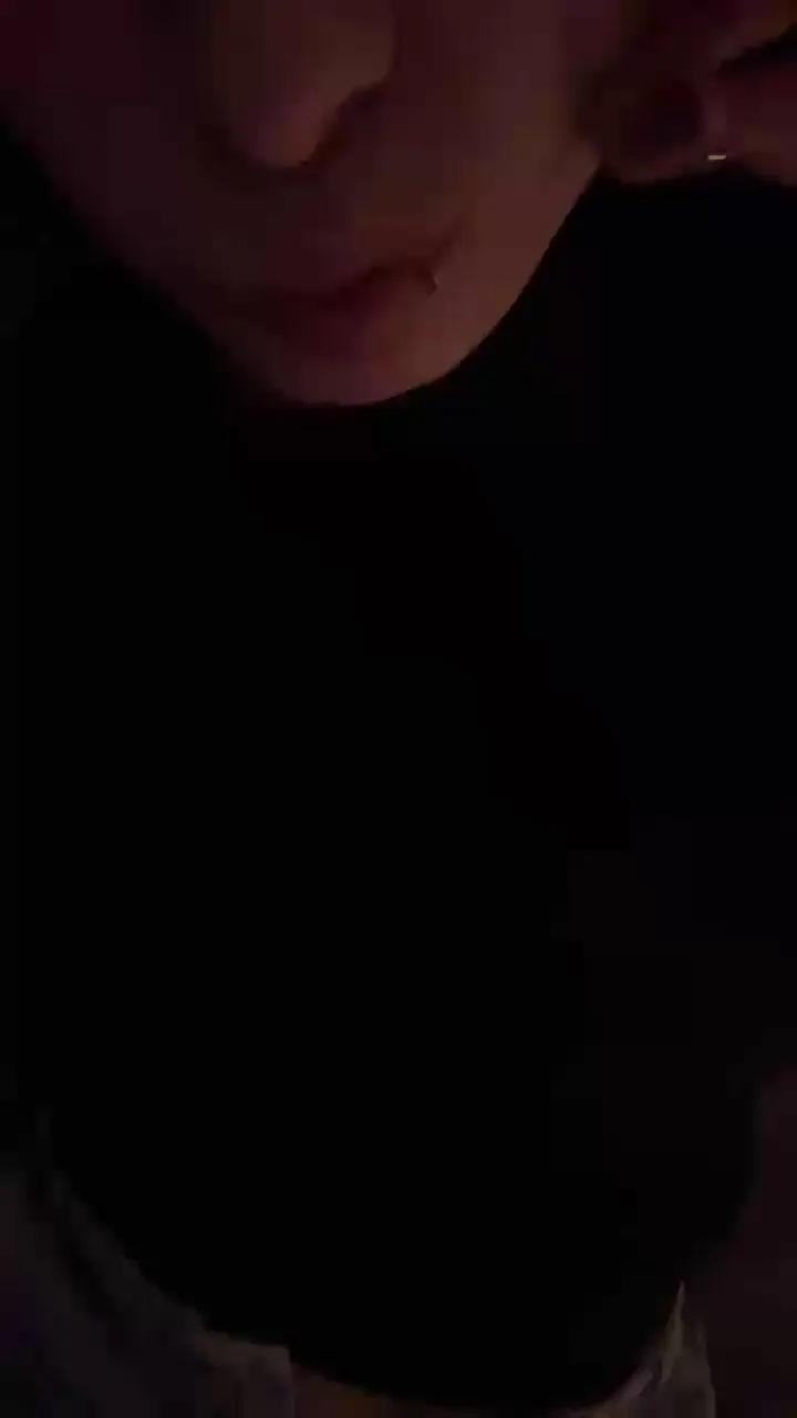Offline Mmaai on Cam4