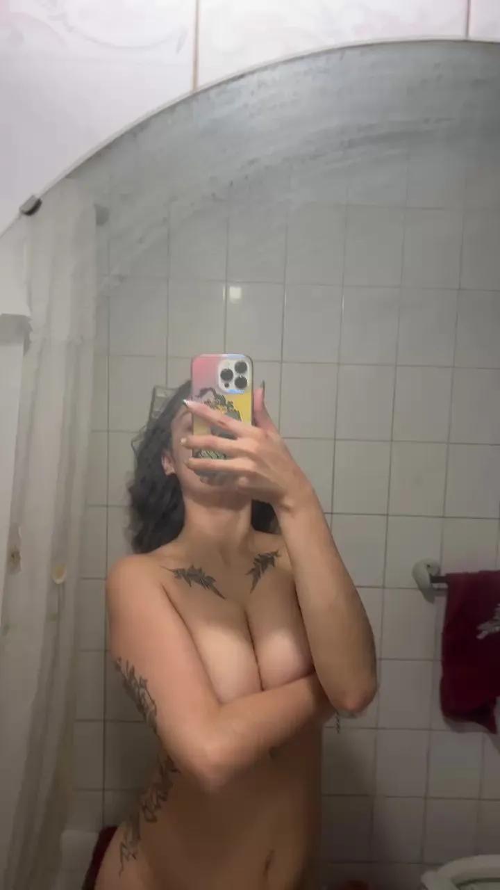 Offline Mmaai on Cam4