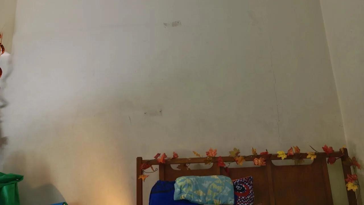 Offline moonl3 on Cam4