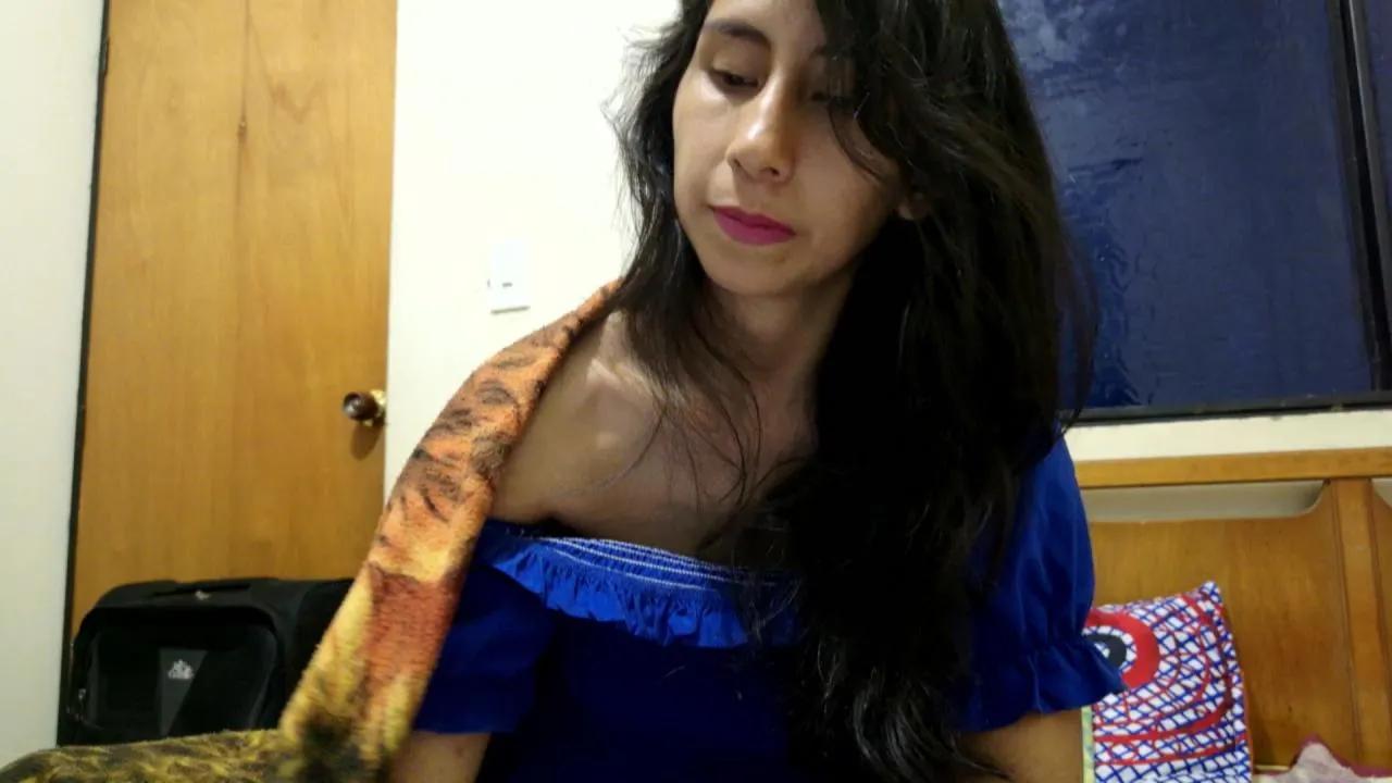 Offline moonl3 on Cam4