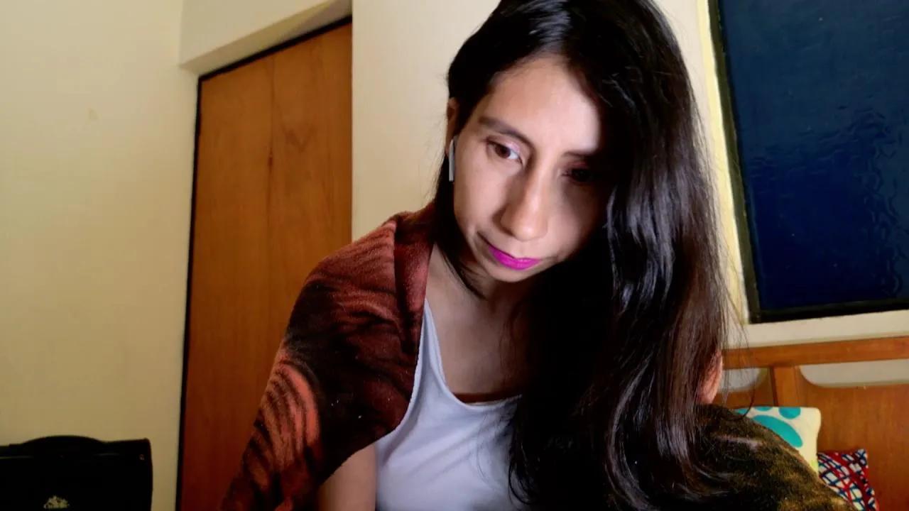 Offline moonl3 on Cam4