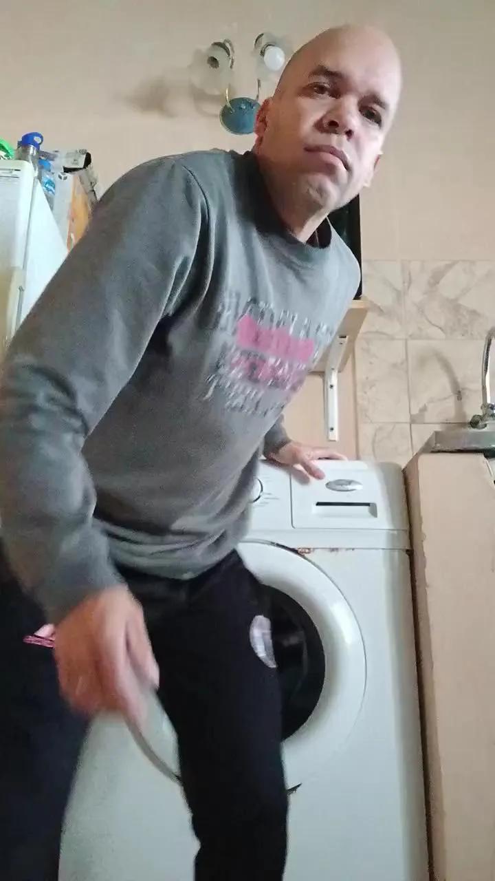 Offline morocho237 on Cam4