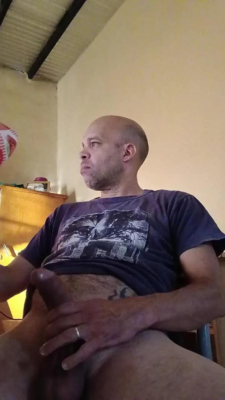 Offline morocho237 on Cam4