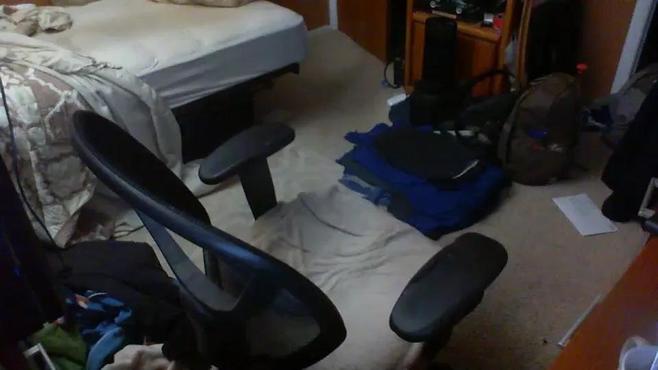 Offline mrmazo20 on Cam4